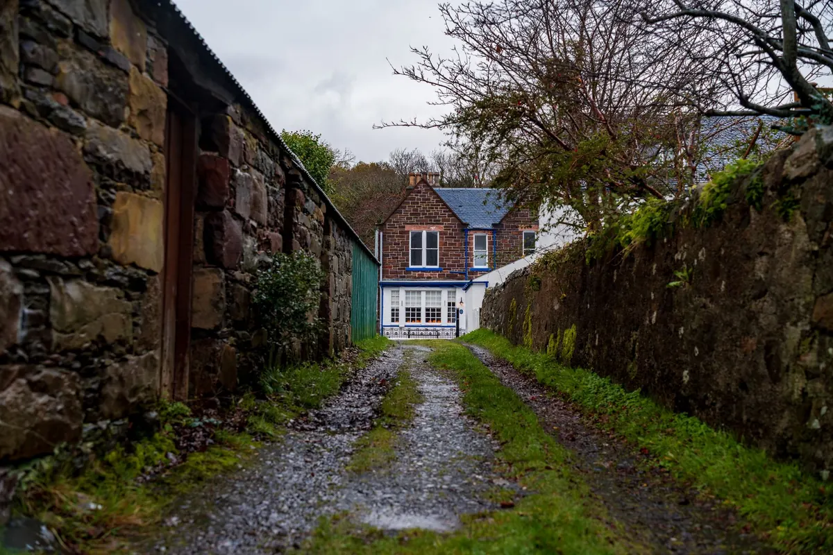 The Bluebell Quarter's Old Railway Cottages: A Self-Guided Walking Tour